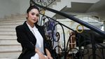 Krisdayanti Kini Jadi Pelayan Rakyat