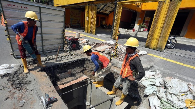 DKI Jakarta Bakal Pasang Tarif Penataan Utilitas Bawah Tanah DKI Jakarta Bakal Pasang Tarif Penataan Utilitas Bawah Tanah