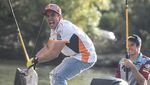 Foto: Mancing Mania! Kayak Gini Gaya Mancing Marc Marquez