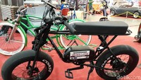 Tidak hanya mobil dan motor, sepeda listrik modifikasi juga memeriahkan Kustomfest 2019.