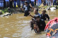 Jaga Sumber Air, Warga Bandung Barat Gelar Ritual