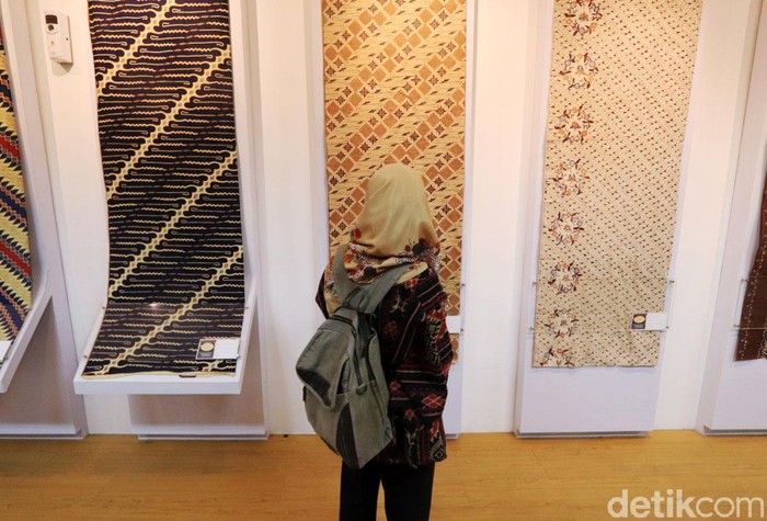 Lestarikan Batik Jawa Barat Melalui Pameran