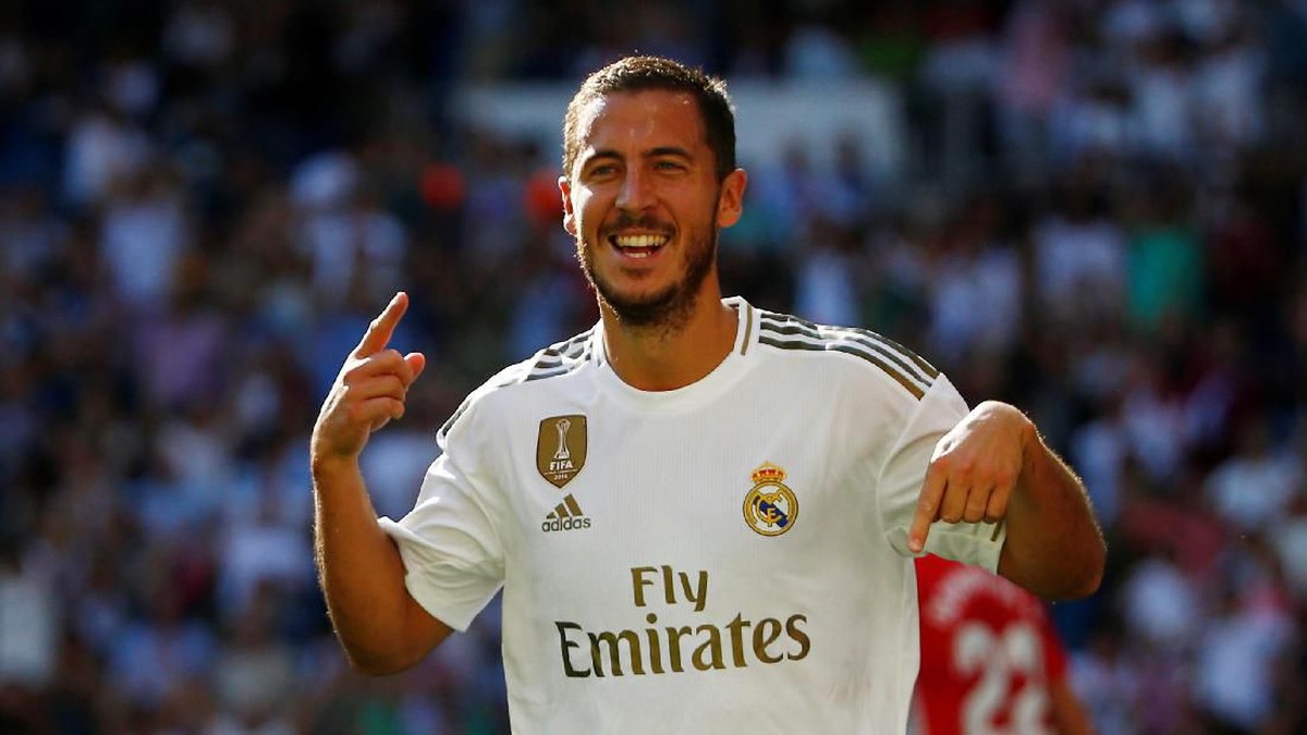 Roberto Martinez menolak anggapan bahwa performa Eden Hazard menurun akibat kegemukan (Foto: Javier Barbancho/Reuters)