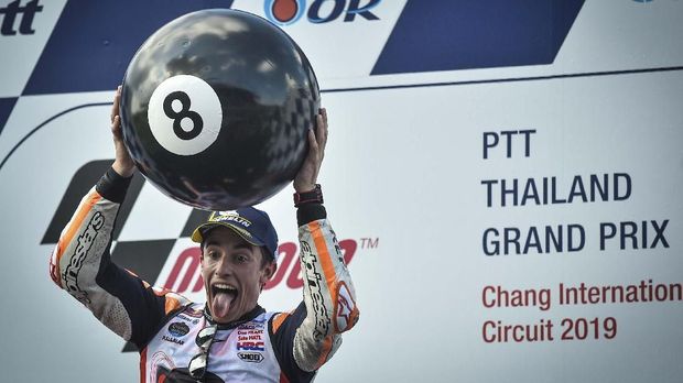 Marc Marquez mendekat ke torehan gelar juara dunia Valentino Rossi.