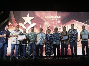 Hutama Karya Sabet 2 Penghargaan dari Kementerian BUMN