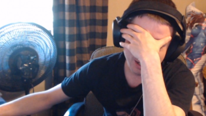 Dellor yang akunnya permanen di-banned. Foto: Twitch.Tv/Dellor Dellor yang akunnya permanen di-banned. Foto: Twitch.Tv/Dellor