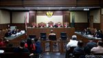Senyum Sofyan Basir Usai Dituntut 5 Tahun Penjara