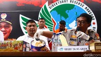 Pengakuan Hasan ke polisi, dia sudah menyelundupkan barang haram ke rutan Polda Metro sebanyak 3 kali. Diketahui, Muhammad Hasan ditangkap pada 28 September 2019 di kawasan Rutan Polda Metro Jaya. Ia ditangkap sekitar pukul 19.00 WIB.