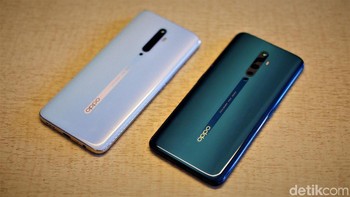 Pilih mana Sky White atau Lake Green? Foto: Adi Fida Rahman/detikINET
