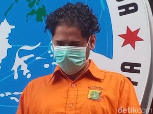 Polisi Buru Pemasok Narkotika ke Mantu Elvy Sukaesih