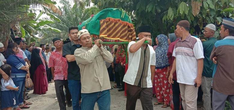 Aiptu P Tembak Istri Lalu Bunuh Diri, Kepala Desa Tak Menyangka