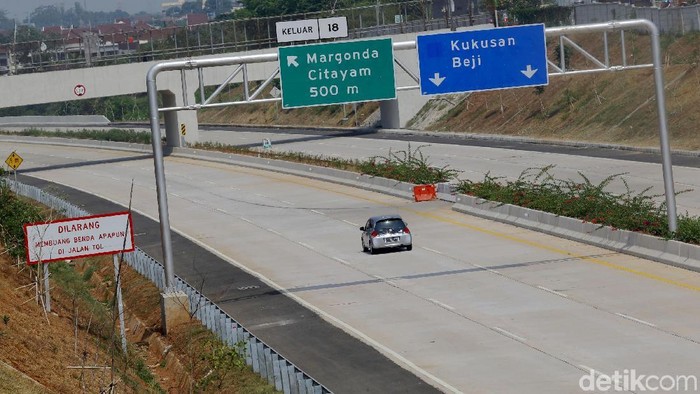 Tol Cinere-Jagorawi (Cijago) Seksi II akhirnya dibuka. Jalan tol tersebut resmi dibuka secara fungsional. Seperti apa penampakannya?