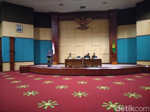 Bupati Bogor Ingatkan ASN: Tak Ada Santai, Harus Lari dan Kerja
