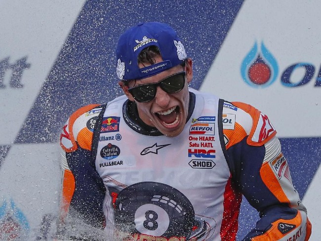 Dari Rossi Sampai Lorenzo, Rider MotoGP Ucapkan Selamat untuk Marc Marquez