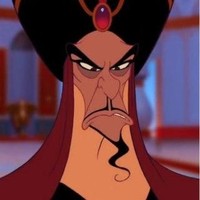 Jafar musuh Aladdin punya ambisi yang tak terbatas. Dia ingin jadi sultan Agrabah dan penguasa alam semesta yang justru membuatnya jadi Jin. Kamar Jafar, tentu saja akan kental nuansa Arabian. Foto: Istimewa