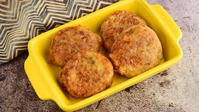 Perkedel, fried mashed potato