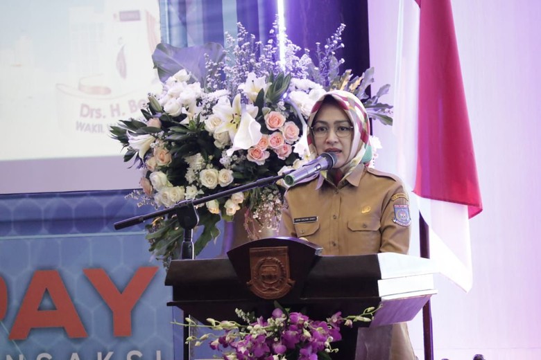 Airin Luncurkan TangselPay, Fintech untuk Bayar Pajak & Retribusi Airin Luncurkan TangselPay, Fintech untuk Bayar Pajak & Retribusi