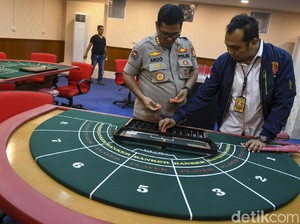 Cerita Lama Kasino Apartemen Robinson dan Sosok Pak Luar Biasa