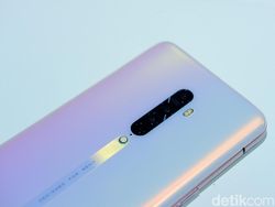 Menggenggam Reno2 yang Usung Spek dan Fitur Menggoda