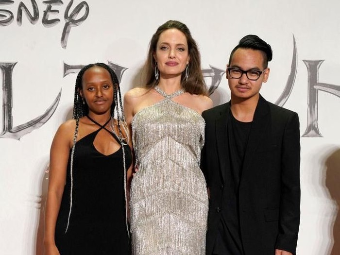 Angelina Jolie dan Maddox Angelina Jolie Family Photos for British Vogue
Credit: Craig McDean
***USAGE: ONE USE ONLY***