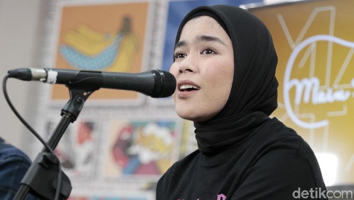 Sivia Azizah saat berkunjung ke kantor detikcom.