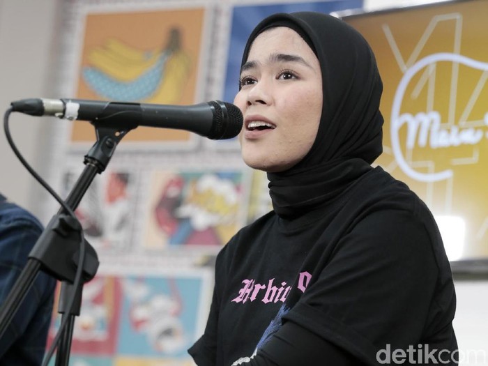 Sivia Azizah saat berkunjung ke kantor detikcom.