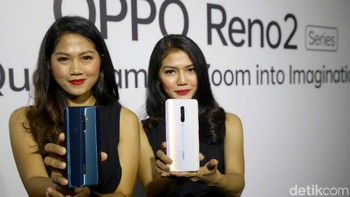 Beralih ke Reno2 F, ponsel ini turut mengusung empat kamera di bagian belakang. Kamera utamanya memakai sensor Samsung ICOCELL GM1 berukuran 48 MP. Tersemat kamera wide angle 8 MP. Lalu ada lensa monokrom 2 MP dan sensor depth 2 MP. Kamera depannya dibuat pop-up dengan ukuran 16 MP.