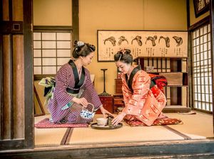 Sumimasen Lebih dari Sekadar Ucapan di Restoran Jepang