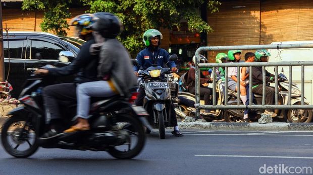 Taruhannya Nyawa, 6 Kebiasaan Buruk Pemotor Indonesia