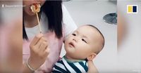Pakai Cara Kocak, Remaja Ini Latih Adiknya Cicipi Makanan Sehat