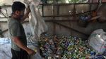 Meraup Untung Lewat Bisnis Daur Ulang Plastik