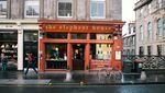 Bukan Sembarang Kafe, Ini Tempat J.K Rowling Pertama Kali Menulis Buku Harry Potter