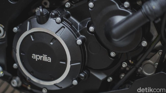 Intip Spek Lengkap Moge Baru Aprilia Seharga Fortuner