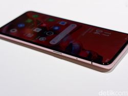 Menggenggam Reno2 yang Usung Spek dan Fitur Menggoda