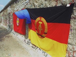 Republik Demokratik Jerman Timur, Sebuah Eksperimen Otoriter yang Gagal