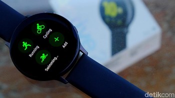 Dengan fitur Running Coach anyar, dapat dipantau laju lari secara real time dengan tujuh program lari berbeda. (Foto: Muhammad Ridho/detikcom)