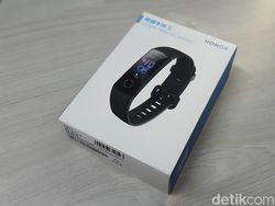 Unboxing Honor Band 5, Gelang Pintar Pesaing Mi Band 4