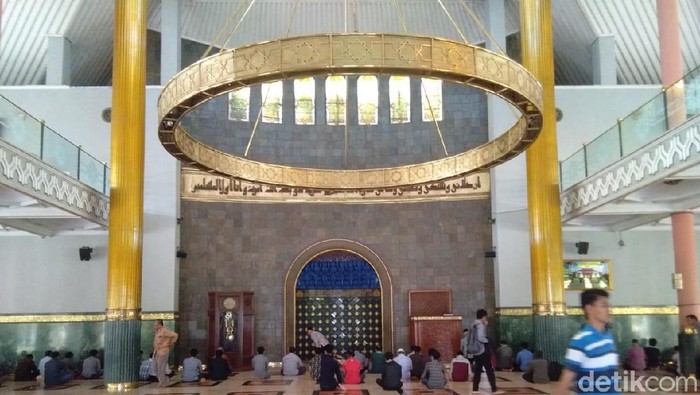 Masjid Kampus UGM, Rabu (9/10/2019).