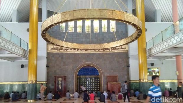 Masjid Kampus UGM, Rabu (9/10/2019).