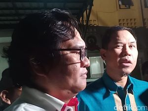 Munarman: Belum Ada Surat Perintah Penahanan Habib Rizieq