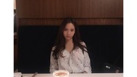 Soal kulineran, Han Seo Hee senang bersantap di resto-resto keren dan mencoba ragam makanan mewah. Foto: Instagram hxxsxxhee