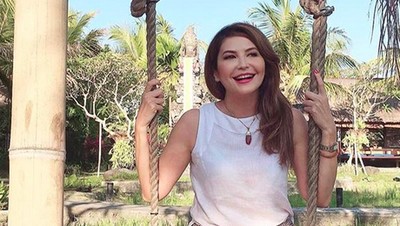 Tamara Bleszynski Bikin Heboh, Ini Foto-fotonya (2)