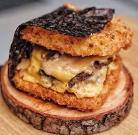 Ada Salmon Mentai Creamy yang Gurih Lembut di 5 Tempat Ini