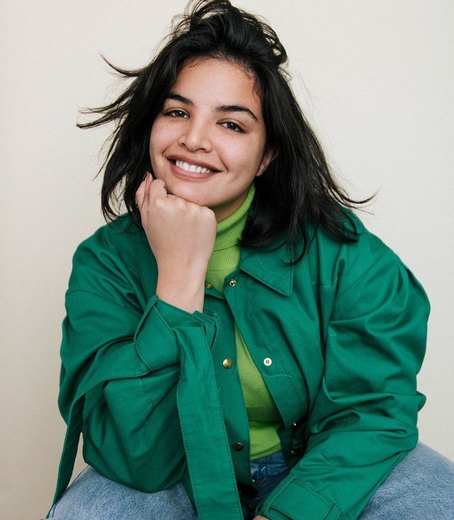  Selebgram ini pun menambahkan bahwa penting untuk mengukur seberapa sehat dan kuat tubuh seseorang, bukan ukurannya. Cinta dan penerimaan diri adalah perjalanan pertumbuhan dan itu berbeda untuk semua orang. Tapi ketika kamu melepaskan keraguan diri, saat itulah kamu melepaskan cinta untuk diri sendiri, terang Emma. Foto: Instagram