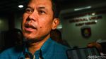 Selesai Jalani Pemeriksaan, Munarman Tinggalkan Polda Metro