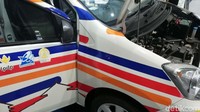 Ayla yang sudah tak lagi membakar bensin itu kini disokong baterai 72V 150 AH yang dapat menghasilkan output tenaga 10,8 kWh. Kemampuan jelajahnya menjadi sejauh 60km dengan pengisian daya selama 4 jam. Mobil ini pun mampu mencapai kecepatan maksimum 80kpj.