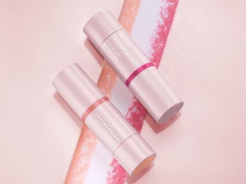 Daftar 7 Peralatan Makeup Natural untuk Pemula