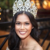 Memenangkan Miss Grand Malaysia 2019, Mel Dequanne berhak mendapatkan uang tunai 85 ribu Ringgit Malaysia atau sekitar Rp 287 juta. Dequanne mengungkapkan uang tersebut akan digunakannya untuk amal terkait advokasinya sebagai Miss Grand Malaysia di mana dia menyuarakan hak pengungsi dan anak-anak tidak mampu. Foto: Instagram