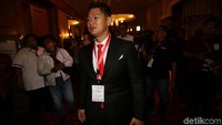 Selama menjabat sebagai pimpinan ISSI, kepengurusan Okto berhasil mempersembahkan dua medali emas di nomor downhill di Asian Games 2018, satu emas di Asian Para Games.