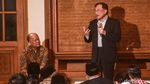 Anwar Ibrahim Takziah ke Keluarga Habibie